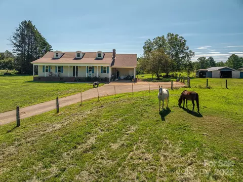448 Dave Peterson Ln, Vale, NC 28168