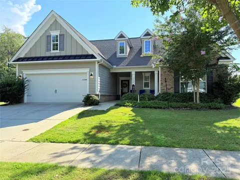 15925 Foreleigh Rd, Huntersville, NC 28078