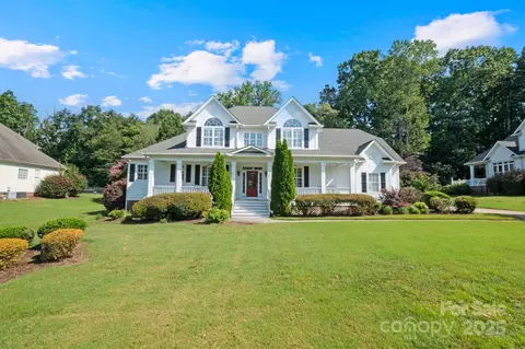 146 Clover Bank Rd, Mooresville, NC 28115