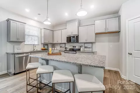 648 Cassidy Ct, Clover, SC 29710 photo 7