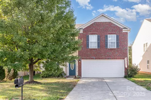 4087 Sherri Ln, Fort Mill, SC 29715