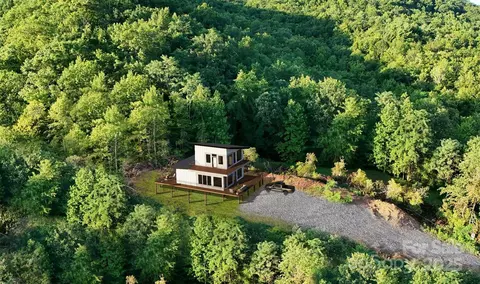 221 Serenity Ridge Trl, Andrews, NC 28901