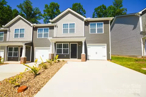55 Cain Hollow Way, Asheville, NC 28806
