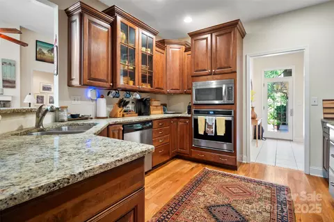 Kitchen - 147 Bridge 5 Ln #5, Tryon, NC 28782 photo 1 of 3