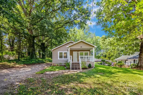 412 Dallas Stanley Hwy, Dallas, NC 28034