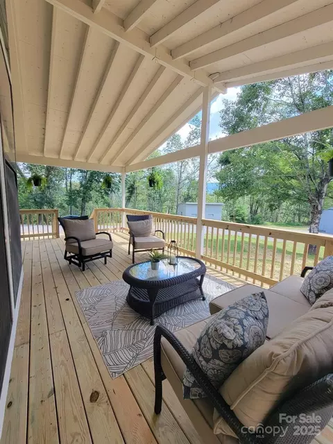 Exterior - 600 Pine Run Ridge Rd, Spruce Pine, NC 28777 photo 10 of 12