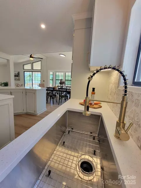 Kitchen - 600 Pine Run Ridge Rd, Spruce Pine, NC 28777 photo 5 of 6