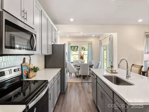 1508 31st Ne St NE, Conover, NC 28613 photo 8
