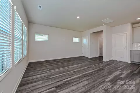 1500 31st Ne St NE, Conover, NC 28613 photo 5