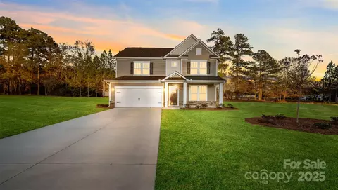 427 River Bottom Rd, Fletcher, NC 28732