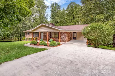 1106 Ladell Ln, Shelby, NC 28152