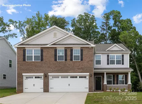 7109 Teague Dr, Gastonia, NC 28056