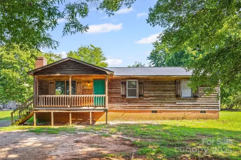 8311 Mcilwaine Rd, Huntersville, NC 28078