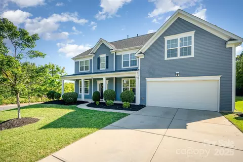 7501 Chasewater Dr, Harrisburg, NC 28075