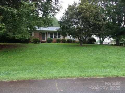 163 Whitney Ln, Statesville, NC 28625