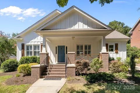 119 Chambers St, Davidson, NC 28036
