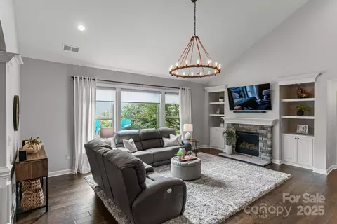 Living - 320 Broadleaf Dr, Denver, NC 28037 photo 1 of 6