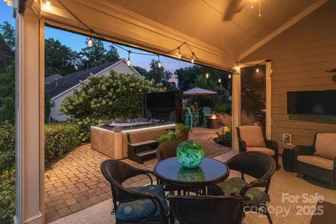 Exterior - 320 Broadleaf Dr, Denver, NC 28037 photo 6 of 6