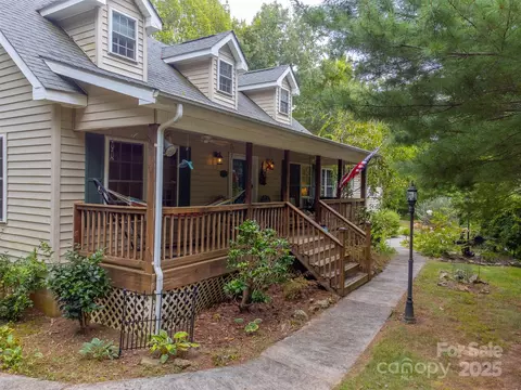 Exterior - 117 Blustery Rdg, Sylva, NC 28779 photo 2 of 17