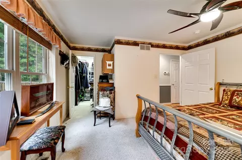 Bedroom - 117 Blustery Rdg, Sylva, NC 28779 photo 4 of 5
