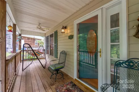 Exterior - 117 Blustery Rdg, Sylva, NC 28779 photo 3 of 17
