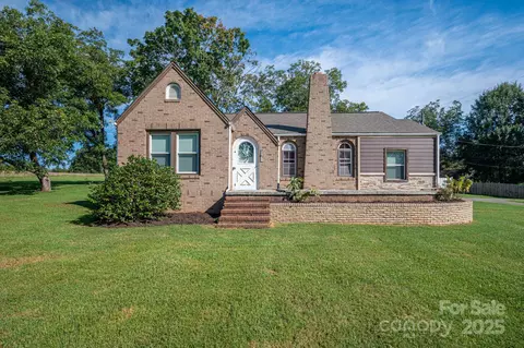 2420 E Nc 10 Hwy, Conover, NC 28613