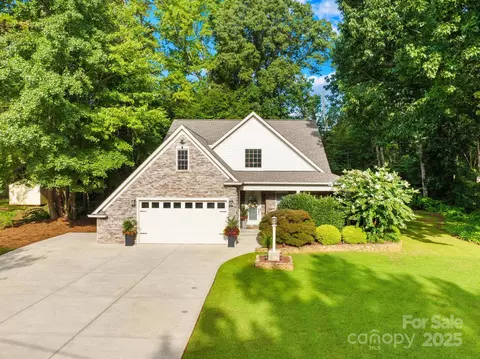 119 Jennymarie Rd, Mooresville, NC 28115