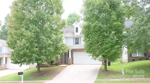 3334 Crutchfield Pl, Charlotte, NC 28213