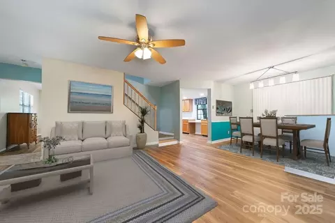 Living - 10 Ross Rd, Brevard, NC 28712 photo 4 of 6