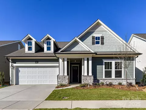 1110 Pastoral Pl, Waxhaw, NC 28173