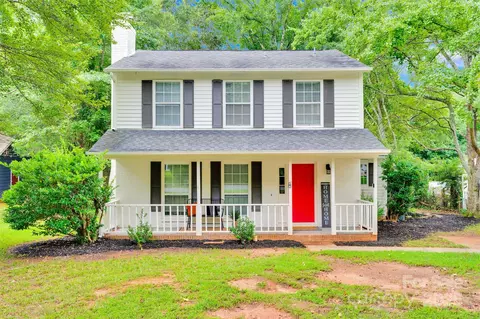 6648 Pinta Ct, Charlotte, NC 28227