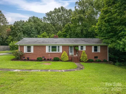 26 Kee Rd, Belmont, NC 28012