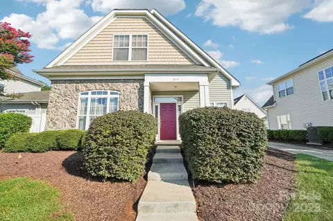 3120 Mistletoe Dr, Charlotte, NC 28273