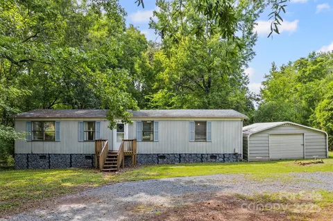 189 Schoolside Dr, Rock Hill, SC 29730