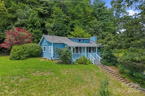 1540 Pisgah Hwy, Candler, NC 28715