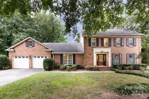 7924 Wellston Dr, Charlotte, NC 28210