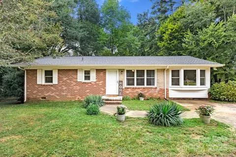 365 Twin Lakes 1 Rd #1, Rock Hill, SC 29732