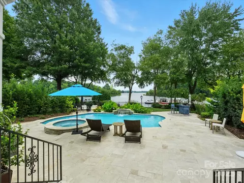 Exterior - 17806 John Connor Rd, Cornelius, NC 28031 photo 5 of 11