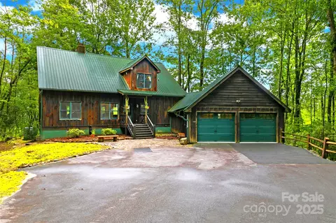 418 Sandy Ln, Brevard, NC 28712