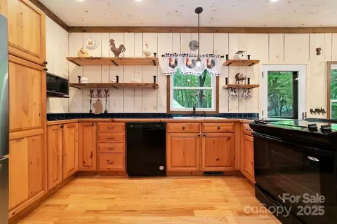 418 Sandy Ln, Brevard, NC 28712 photo 20