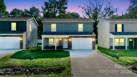 1744 15th Street Ne Pl NE, Hickory, NC 28601