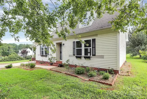 2614 Reepsville Rd, Lincolnton, NC 28092