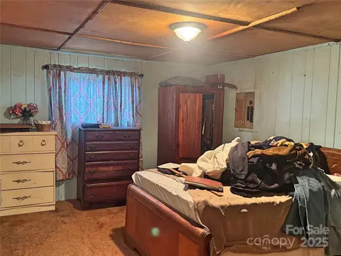 Bedroom - 246 Thunderhill Dr, Marion, NC 28752 photo 1 of 4