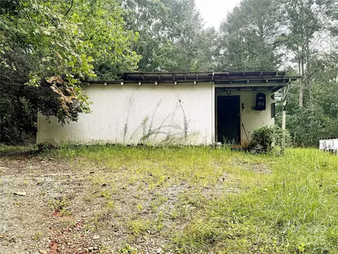 Exterior - 246 Thunderhill Dr, Marion, NC 28752 photo 11 of 12