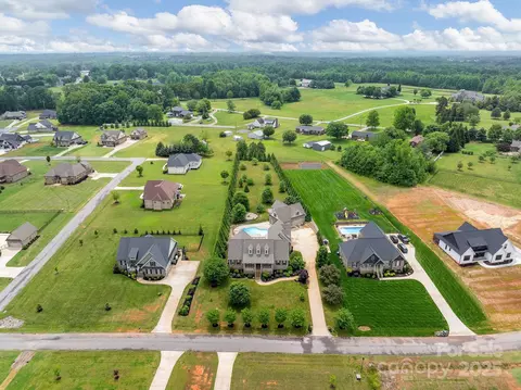 142 Cobblestone Xing, Gaffney, SC 29341 photo 44