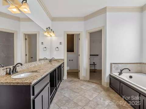 142 Cobblestone Xing, Gaffney, SC 29341 photo 16