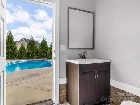 142 Cobblestone Xing, Gaffney, SC 29341 photo 31