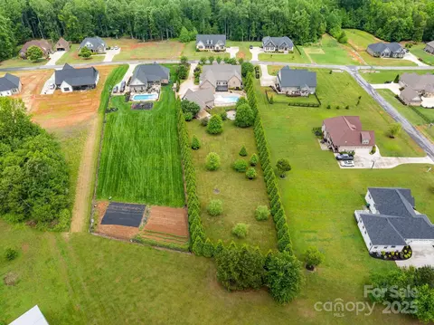 142 Cobblestone Xing, Gaffney, SC 29341 photo 38