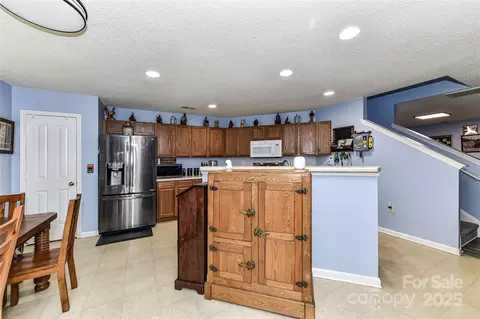 Kitchen - 4419 Red Hook Rd, Monroe, NC 28110 photo 4 of 4