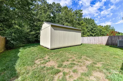Exterior - 4419 Red Hook Rd, Monroe, NC 28110 photo 5 of 10